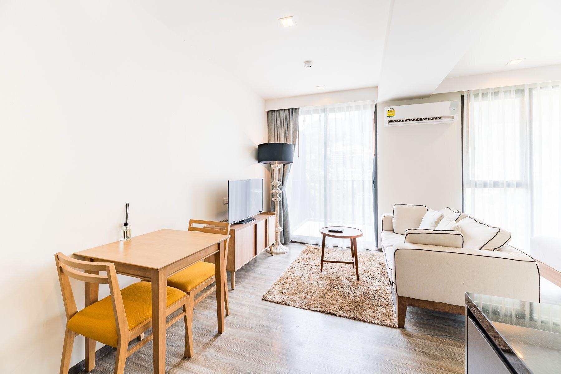 The Deck Condo Patong By Vip Exteriör bild