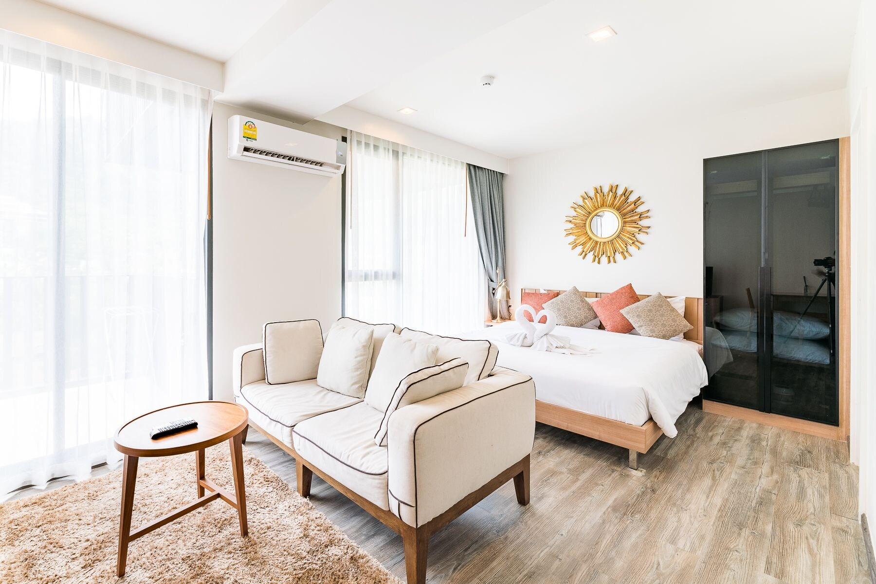 The Deck Condo Patong By Vip Exteriör bild