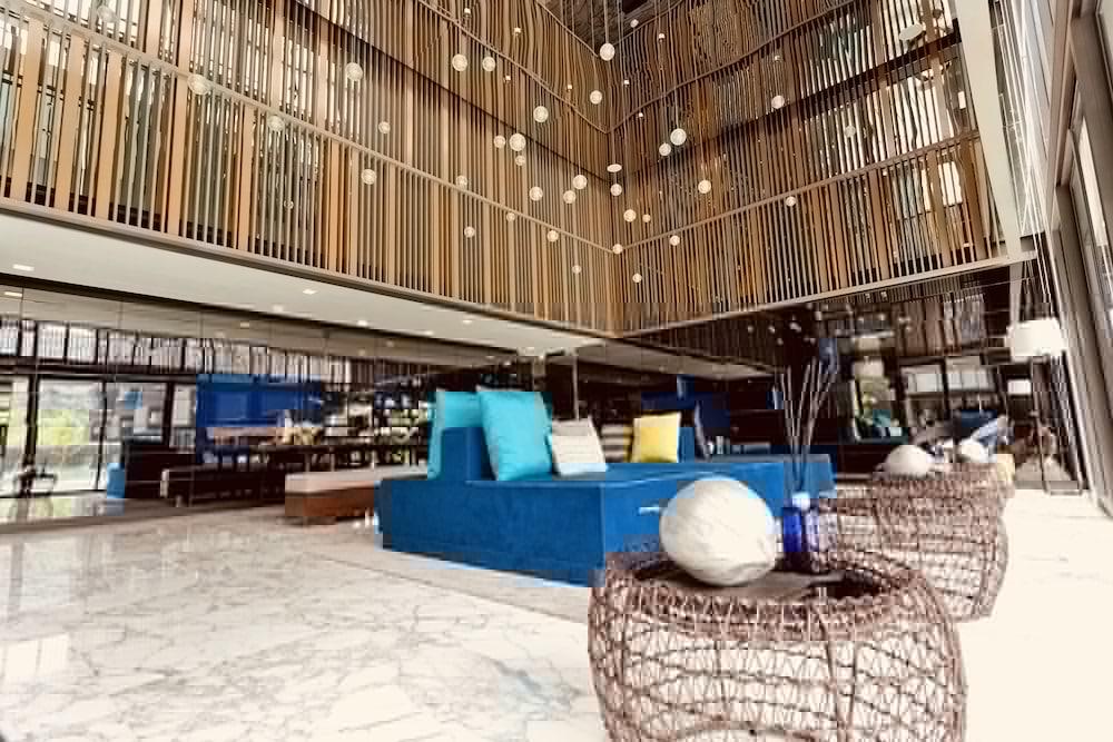 The Deck Condo Patong By Vip Exteriör bild
