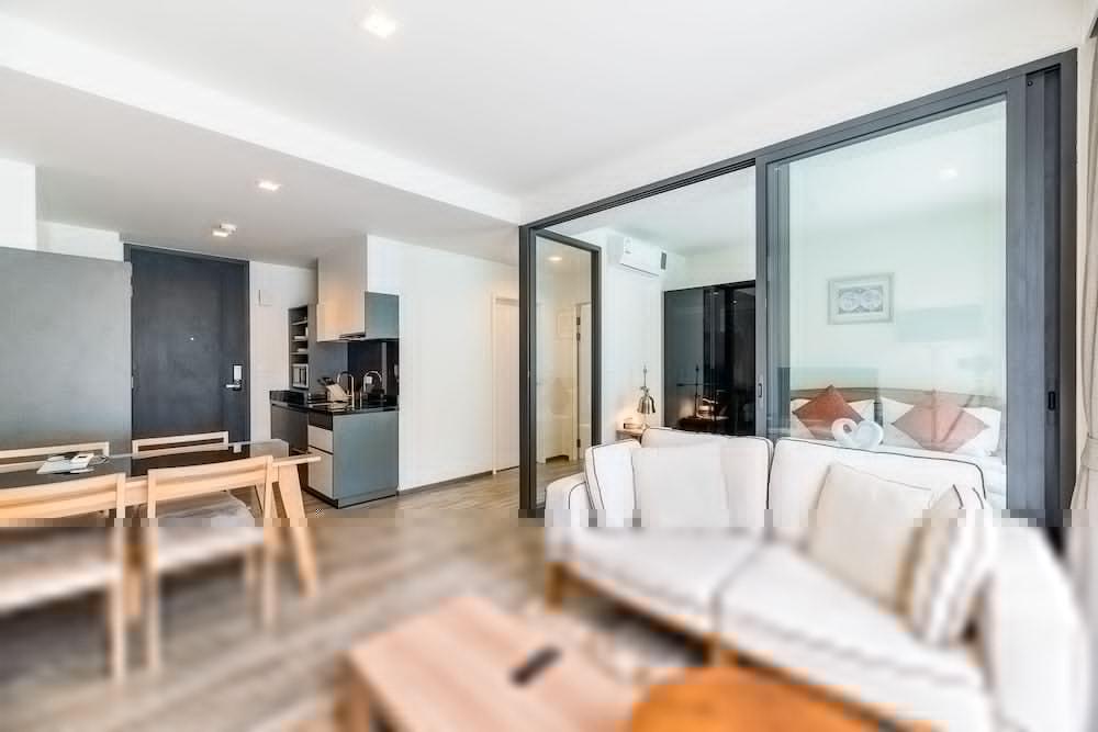 The Deck Condo Patong By Vip Exteriör bild